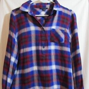TOMMY HILFIGER SIZE S/P WOMEN'S FLANNEL SHIRT RED WHITE BLUE SOFT ROLL TABS